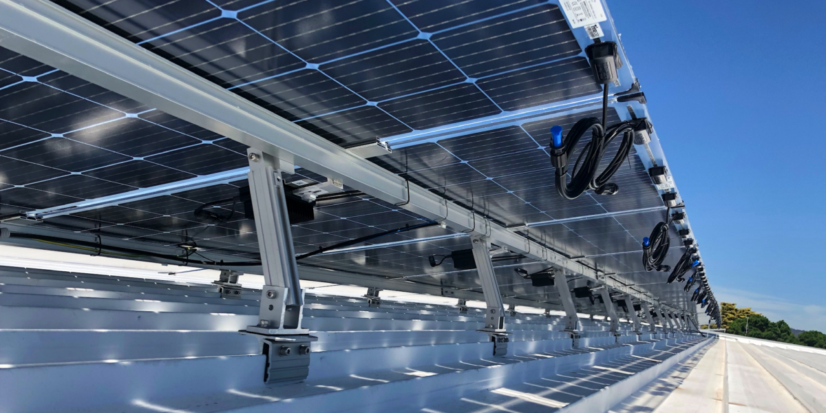 Bifacial clearance solar panels