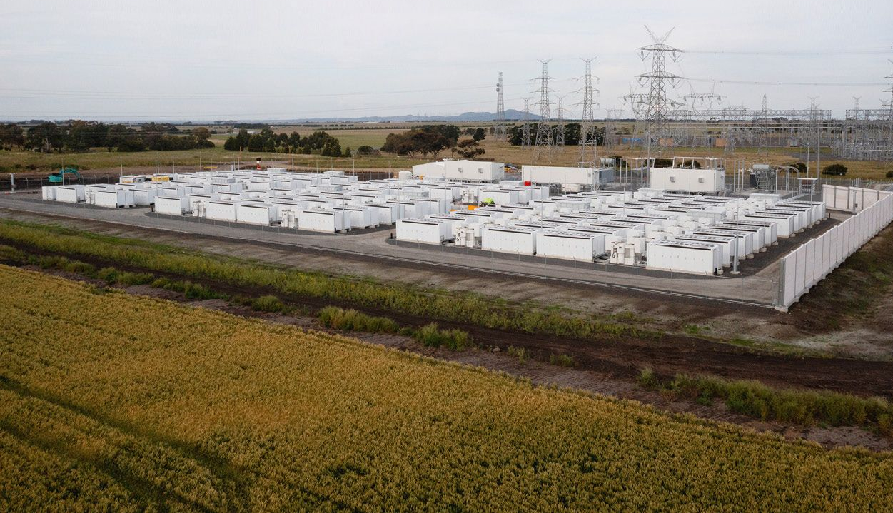 Weekend read Australia goes big on batteries pv magazine Australia