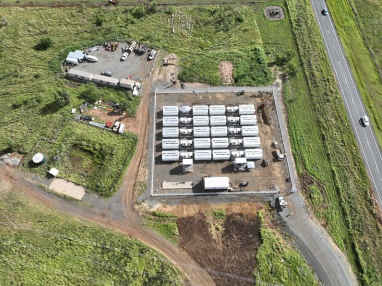 Tesla Megapack on fire at big battery in Queensland pv